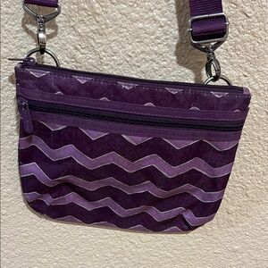 Thirty-One Purple Chevron Crossbody Bag with Adjustable Strap